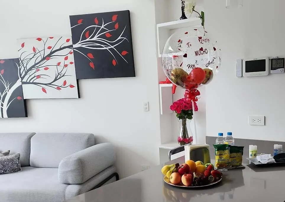 Loft De Lujo Con Cautivante Vista A La Montana Κίτο