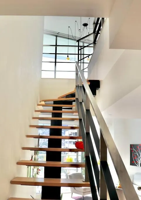 Loft De Lujo Con Cautivante Vista A La Montana Κίτο