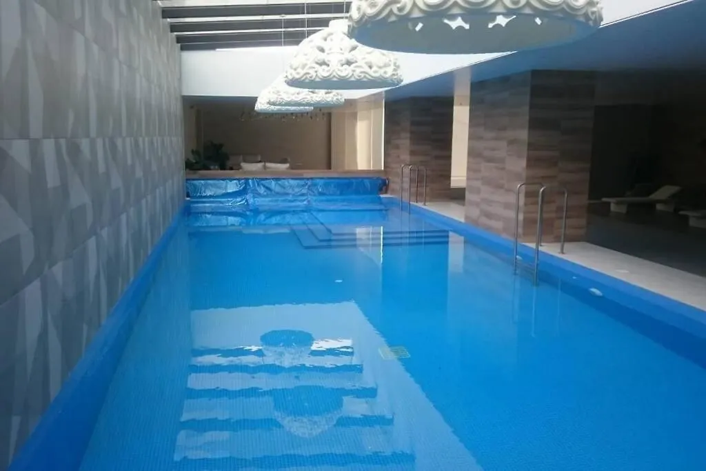 Διαμέρισμα Loft De Lujo Con Cautivante Vista A La Montana Κίτο